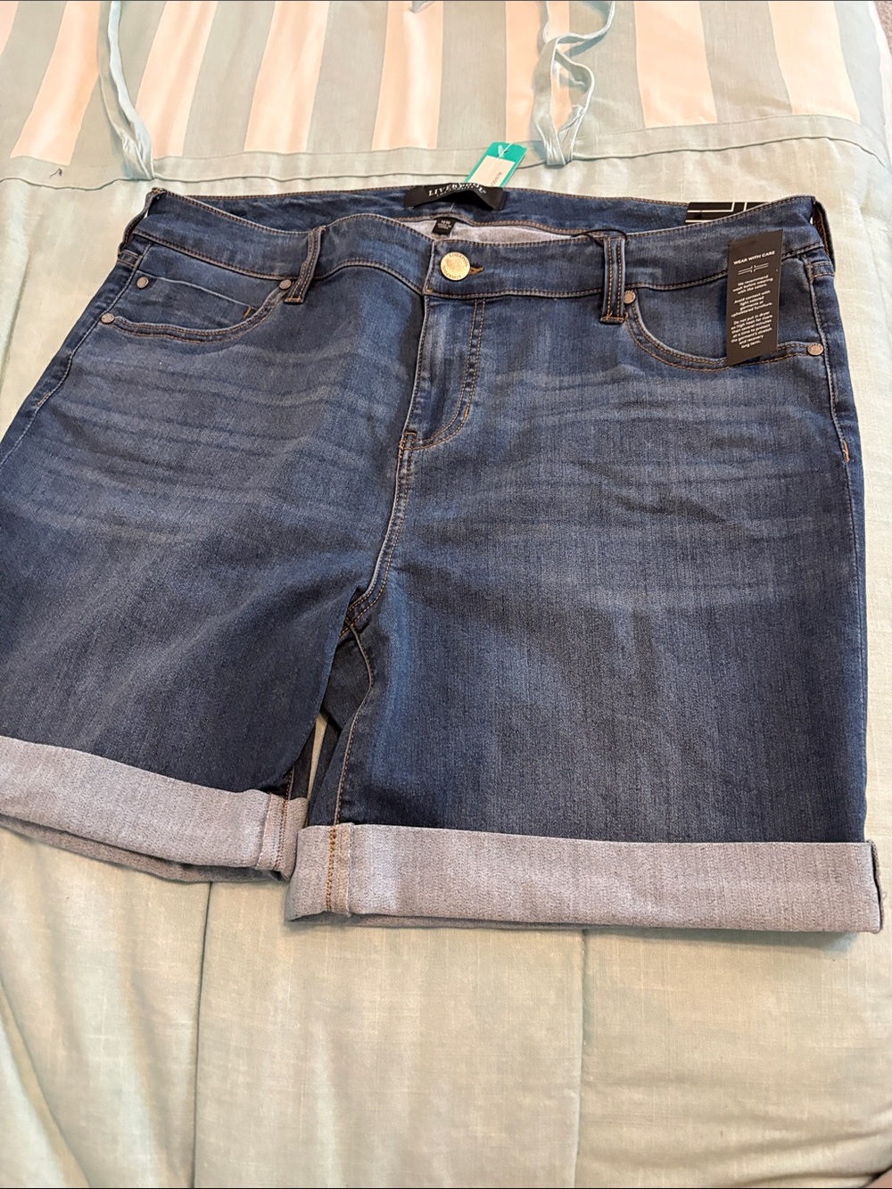 Liverpool Women's Dark Blue Denim Roll-Cuff Shorts 16 w 6” inseam